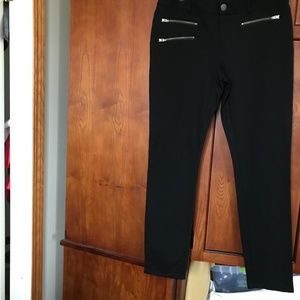 Black Jeggings, Sz8.                       4-14NOZ